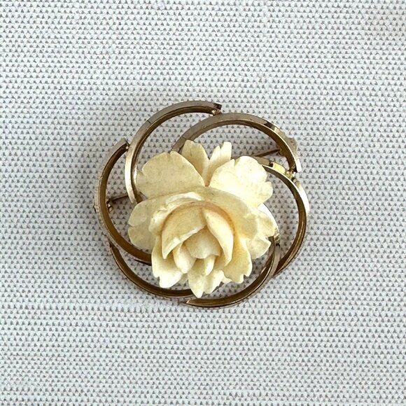 Mid Century Van Dell 1/20 12K Gold Filled Carved Celluloid Rose Brooch Vintage - Picture 6 of 11
